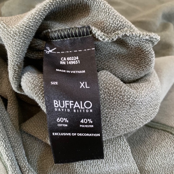 Buffalo David Bitton Washed Out Green Sweatshirt Ruffle Size XL - Picture 6 of 6